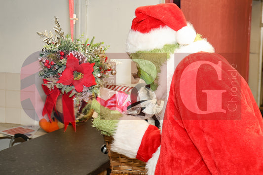 HYDE MARKET HALL XMAS (50).JPG