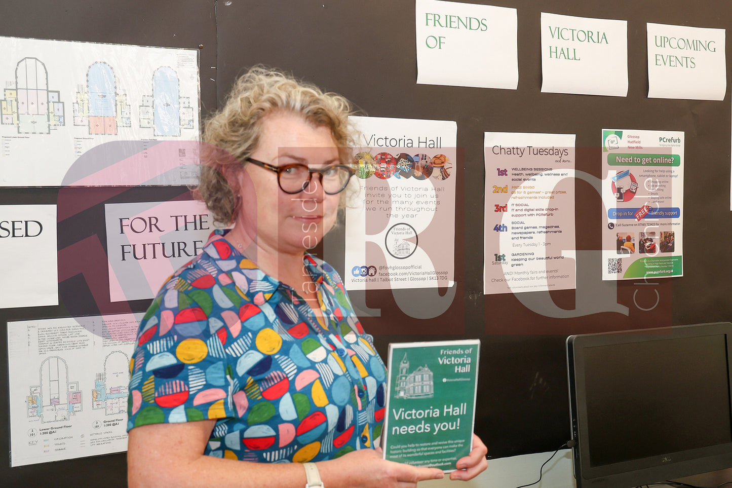 VICTORIA HALL GLOSSOP A PARTY TO REMEMBER (16).JPG