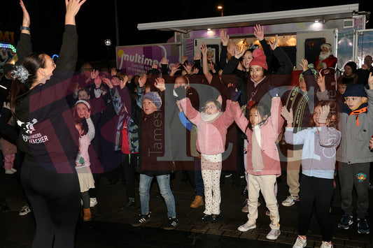 DENTON LIGHT SWITCH ON (82).JPG