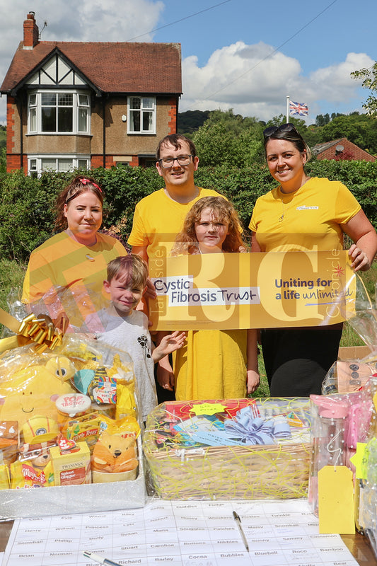 BIG FAIR CYSTIC FIBROSIS GLOSSOP (28).JPG