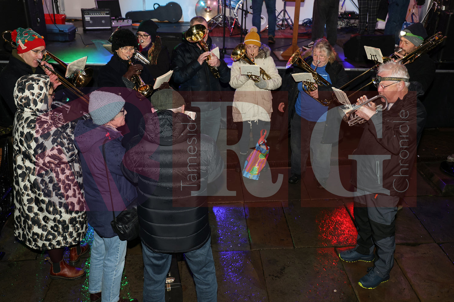 GLOSSOP LIGHT SWITCH ON 2025 (158).JPG