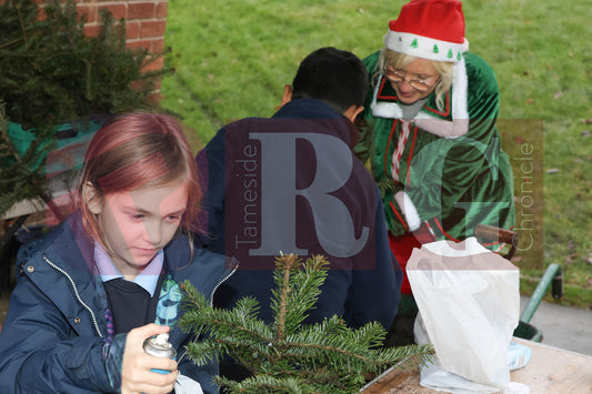 WATERLOO CENTRE XMAS SCHOOL VISIT (29).JPG