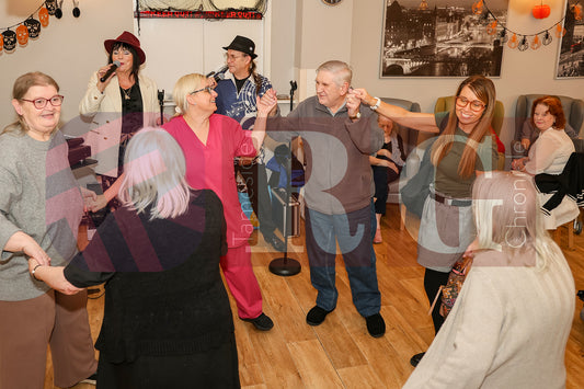 HAPPY 102yrs OLD BIRTHDAY ROSE DUGGAN (38).JPG