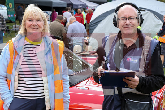 GLOSSOP CAR SHOW (78).JPG