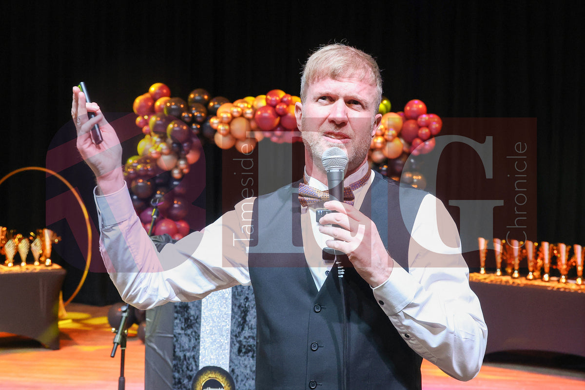 GLOSSOP COMMUNITY AWARDS (11).JPG