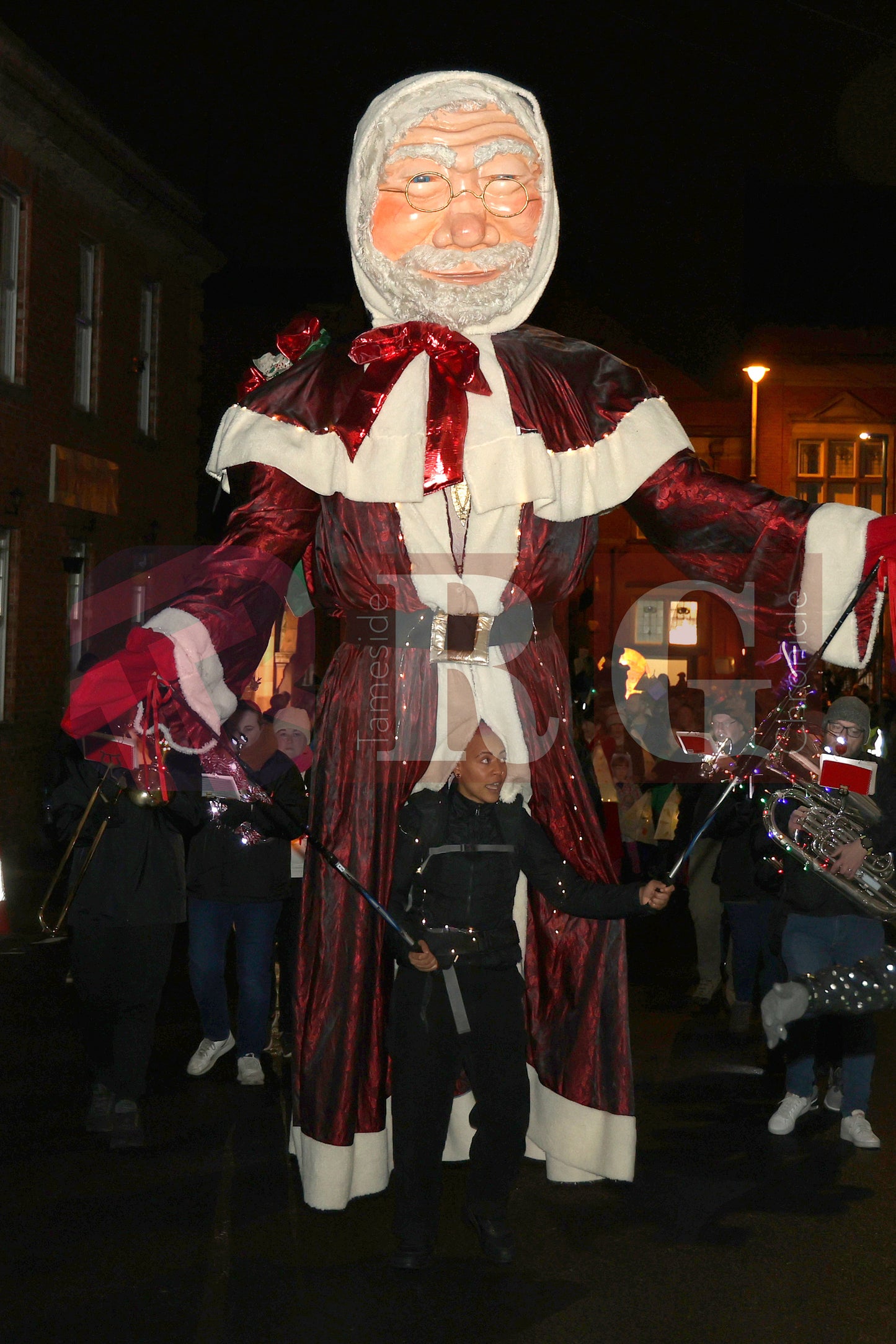 HYDE LANTERN PARAD 2024 (27).jpg