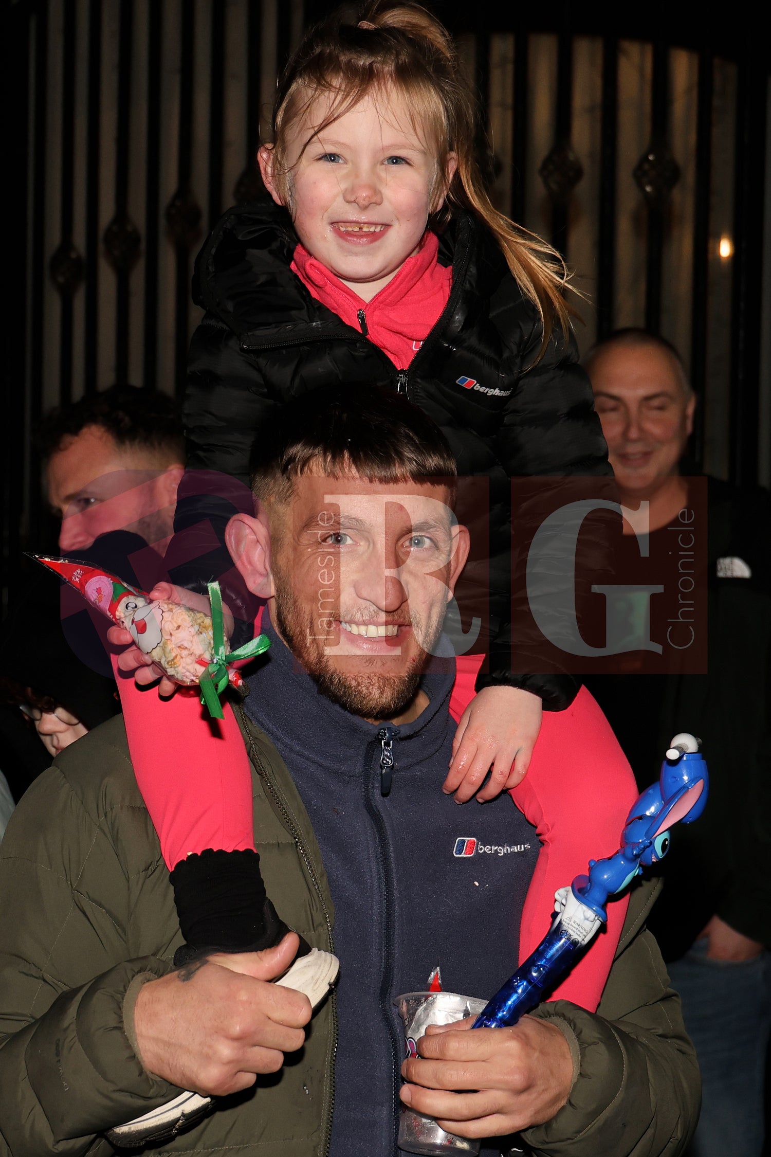LANTERN PARADE STALYBRIDGE (61).JPG