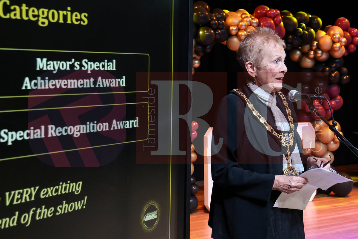 GLOSSOP COMMUNITY AWARDS (54).JPG