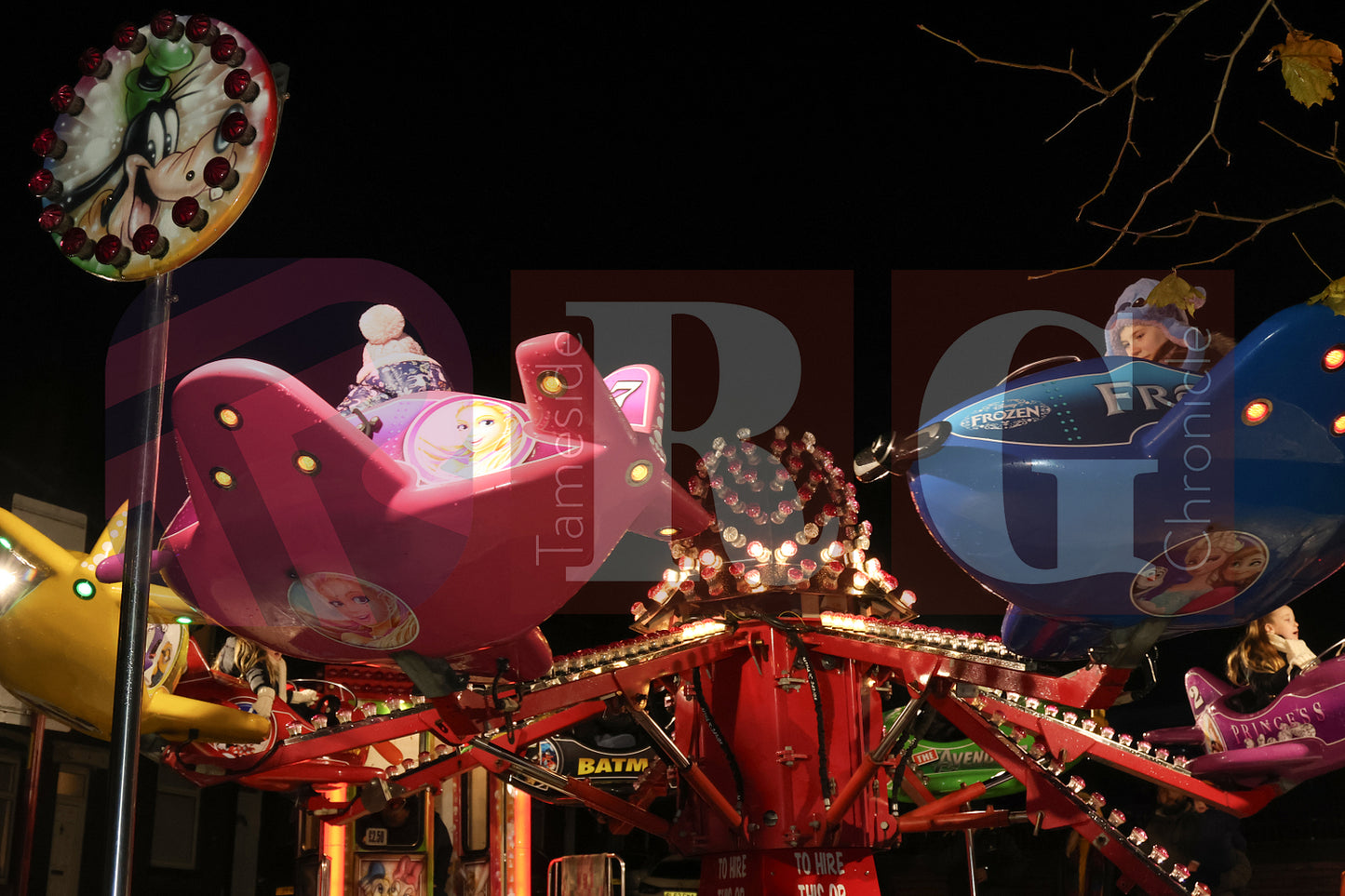 DUKINFIELD LIGHTS SWITCH ON (97).JPG