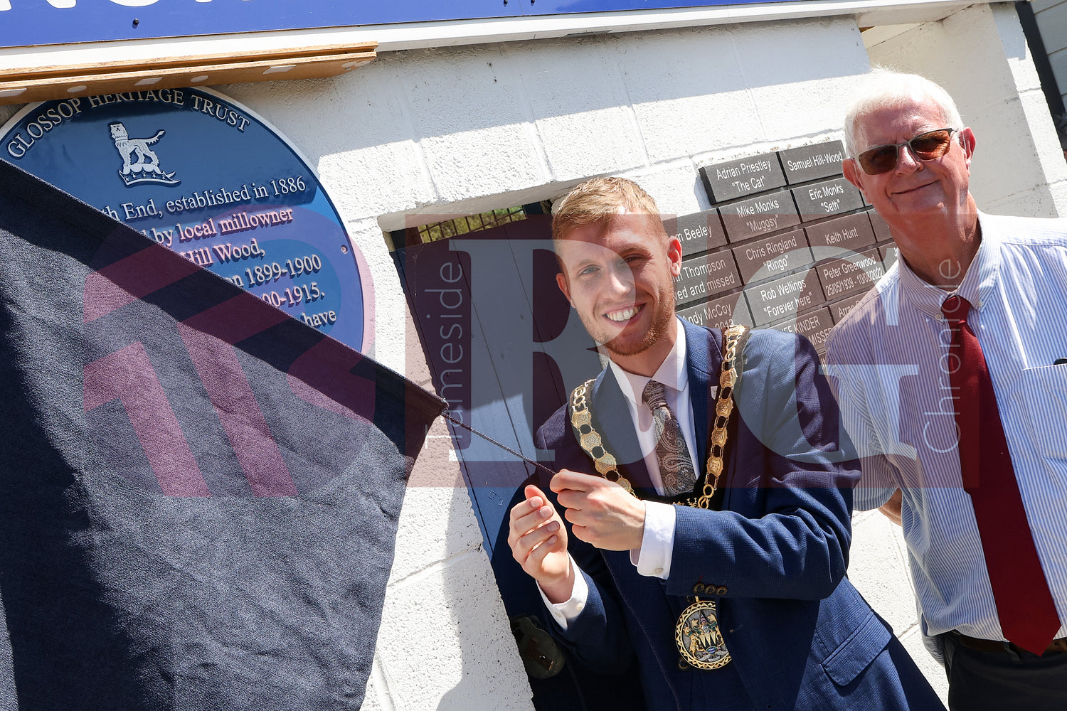 GLOSSOP NORTH END BLUE PLAQUE UNVEILED 2025 (29).JPG