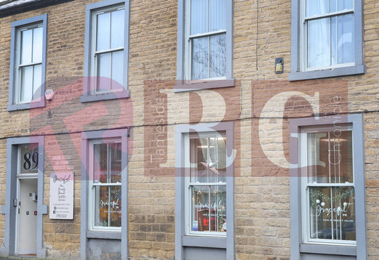 GLOSSOP CHRISTMAS SHOPS 2025 (67).JPG