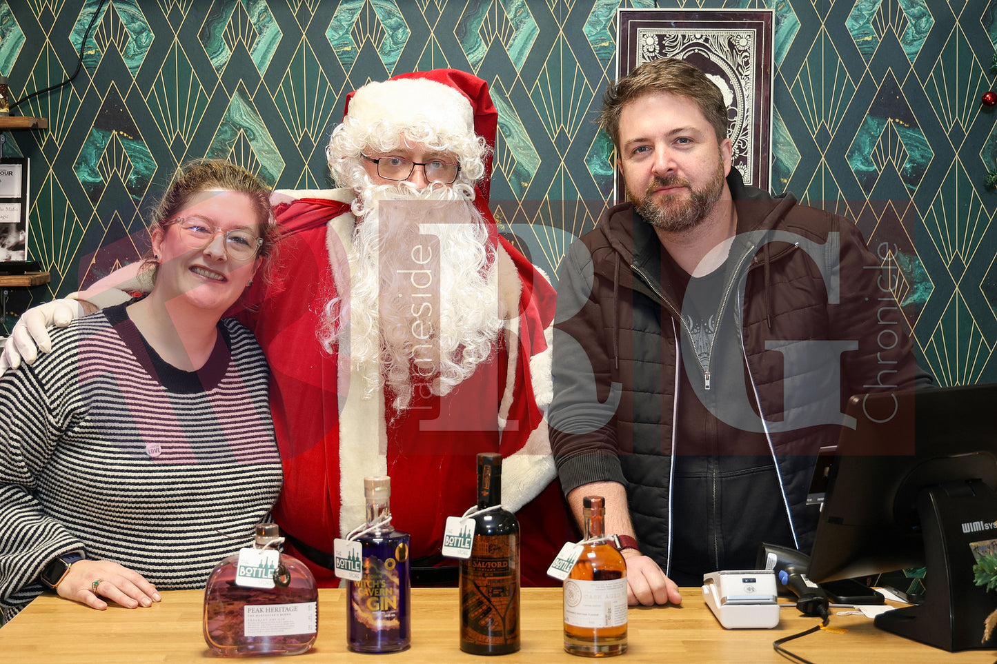 GLOSSOP LIGHT SWITCH ON 2025 (12).JPG