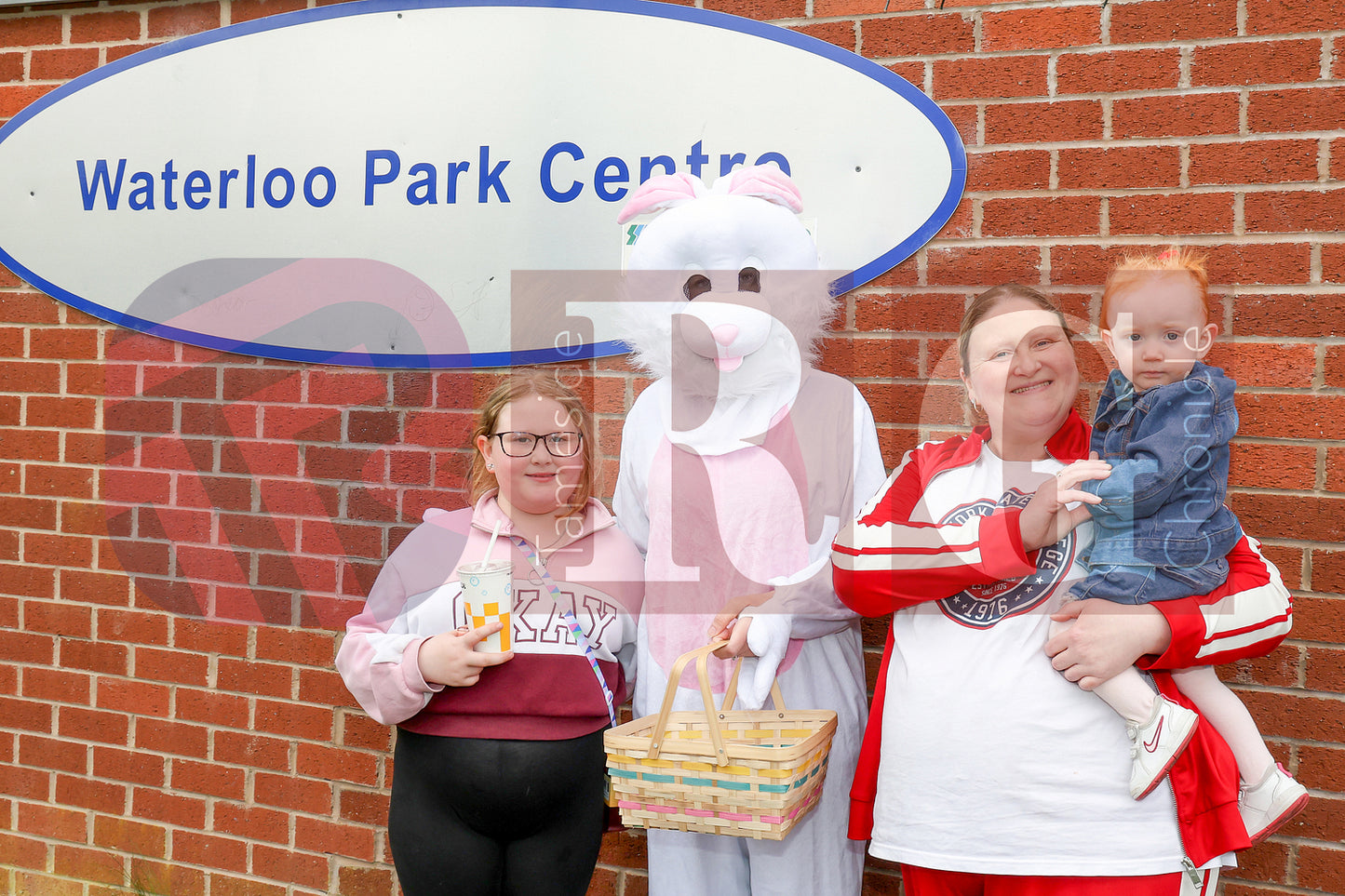 WATERLOO PARK EASTER  (6).JPG