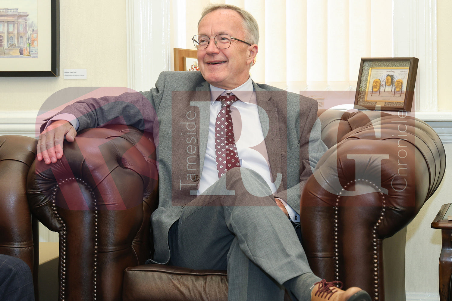 TAMESIDES MBE HARRY CATHERALL ABDUL MOSSOBIR (6).JPG