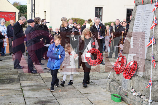 TINTWISTLE WAR MEMORIAL 2025 (50).JPG