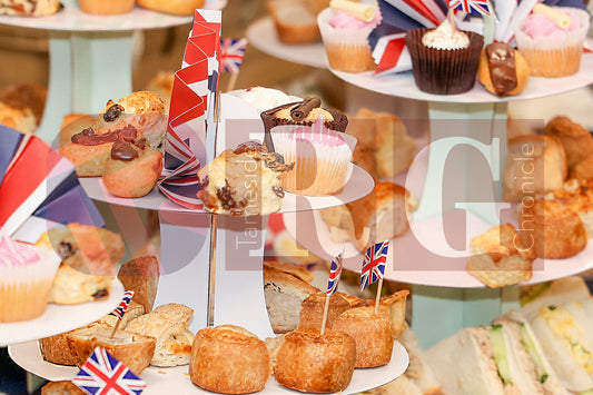 80th VE DAY GAMESLEY  (20).JPG