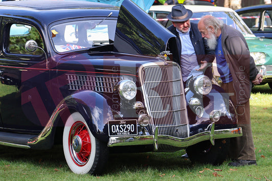 GLOSSOP CAR SHOW (16).JPG