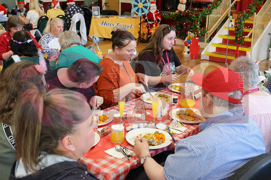 FESTIVAL HALL XMAS DINNER  (16).JPG
