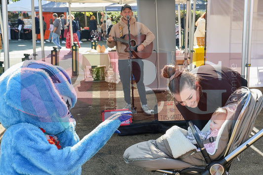 MOSSLEY FARMERS MARKET (14).JPG