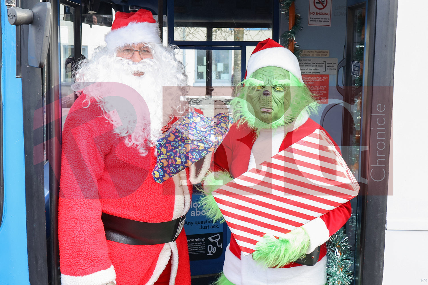 TAMESIDE HOSPITAL CHILDRENS WARD WITH SANTA 2025 (23).JPG