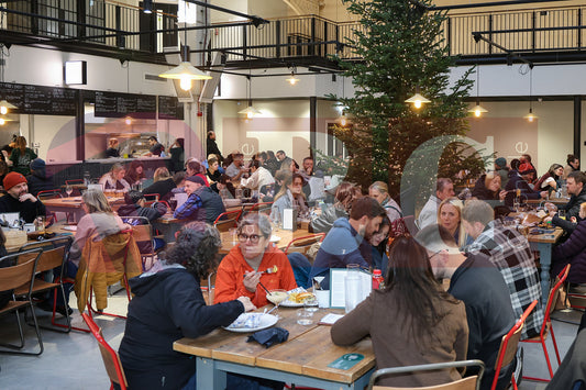 GLOSSOP LIGHT SWITCH ON 2025 (26).JPG