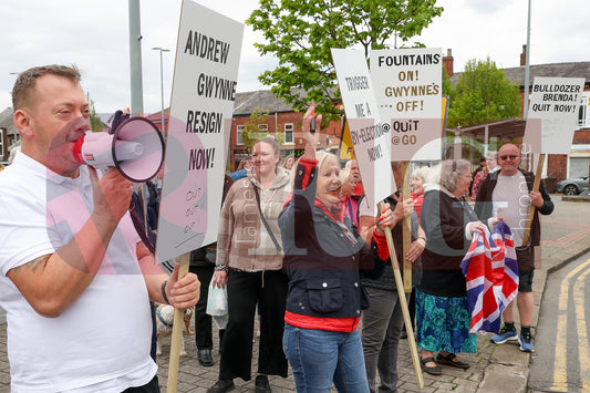 CALLING FOR MP TO GO DENTON 2025 (11).JPG