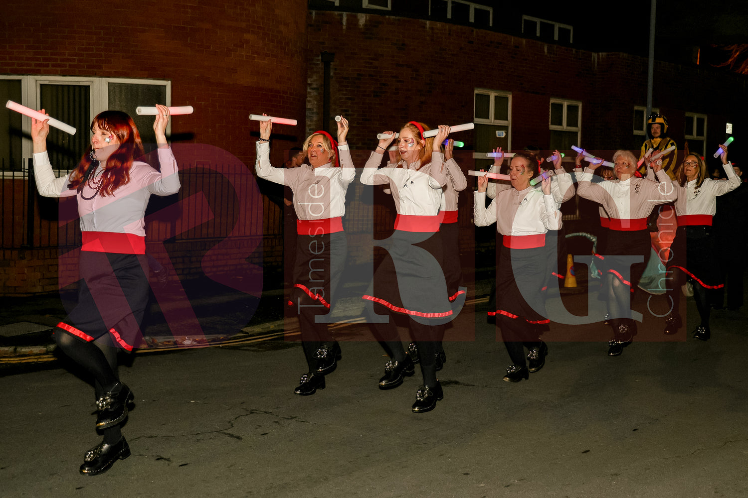 LANTERN PARADE STALYBRIDGE (20).JPG