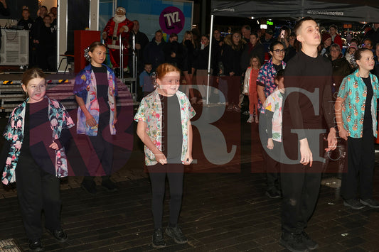 DENTON LIGHT SWITCH ON (56).JPG