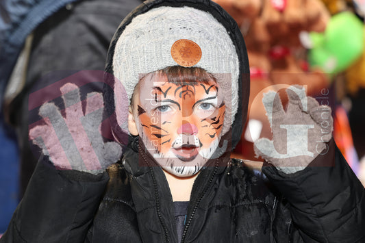 GLOSSOP LIGHT SWITCH ON 2025 (93).JPG