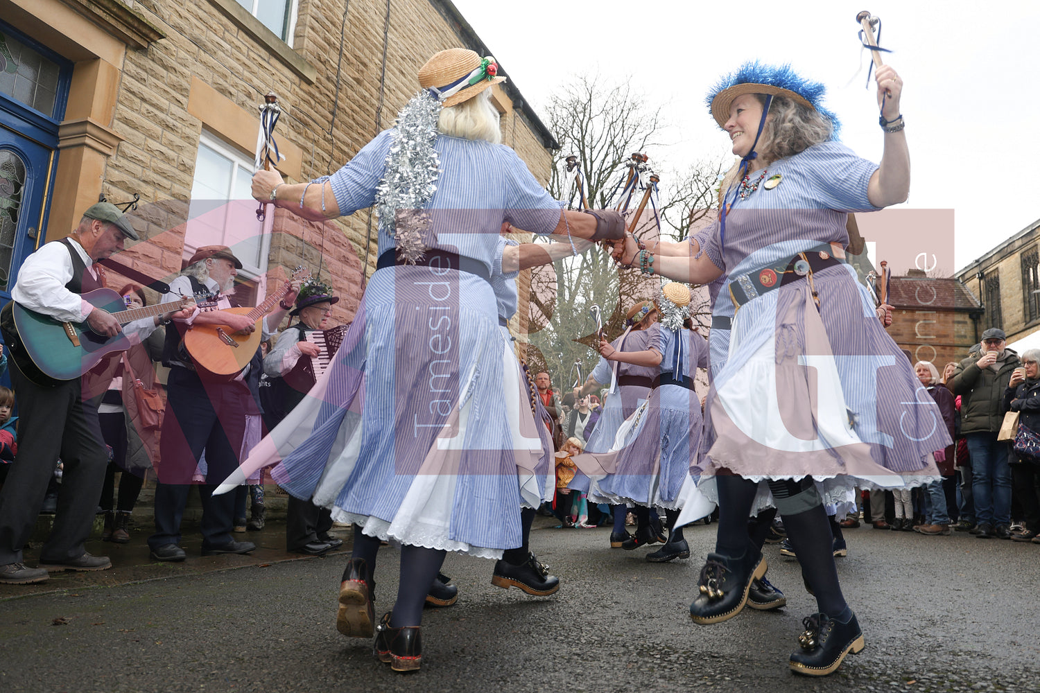 GLOSSOP CHRISTMAS MARKET 2024 (81).JPG