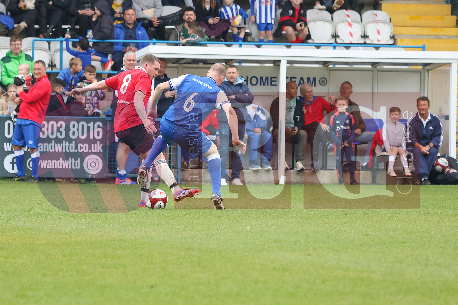 STALYBRIDGE CELTIC LEGENDS V MAN UTD LEGENDS (150).JPG