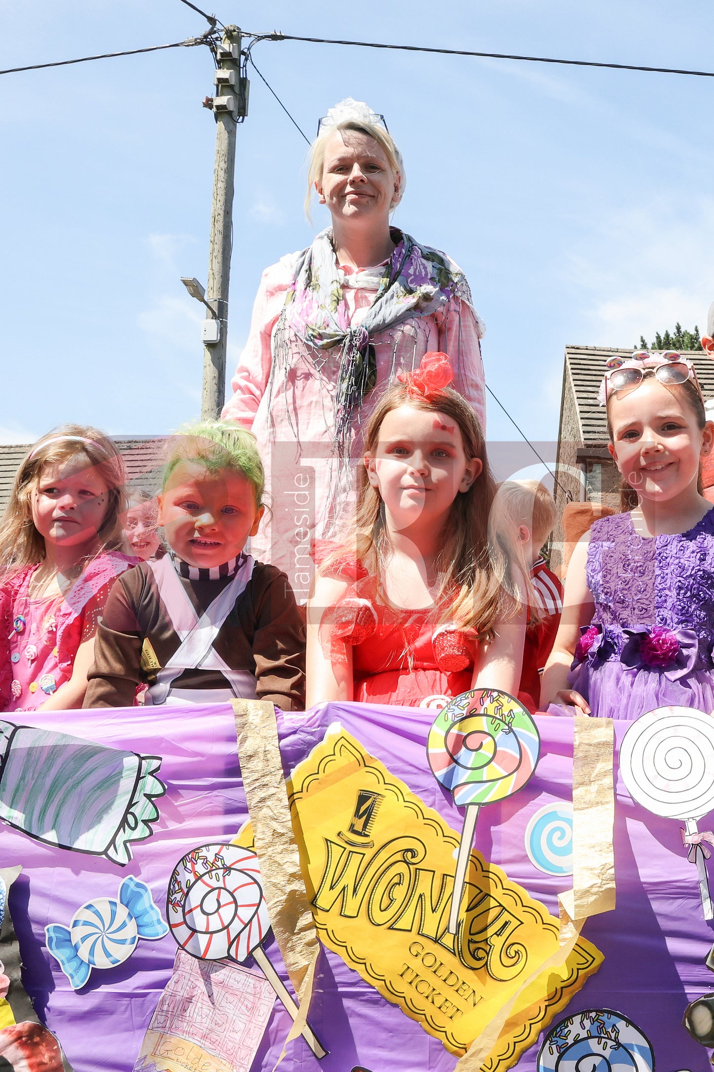 CHARLESWORTH CARNIVAL (31).JPG