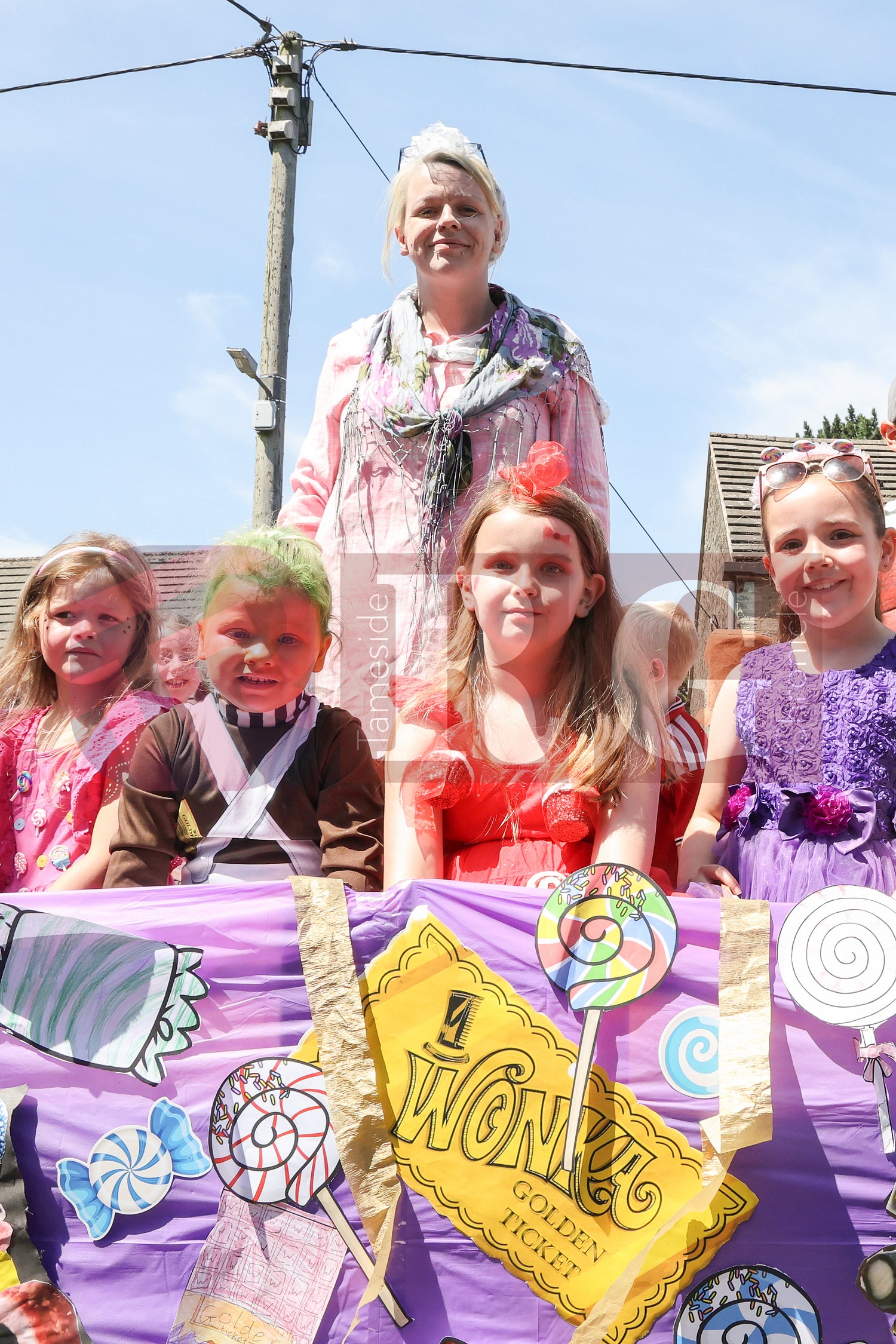 CHARLESWORTH CARNIVAL (31).JPG