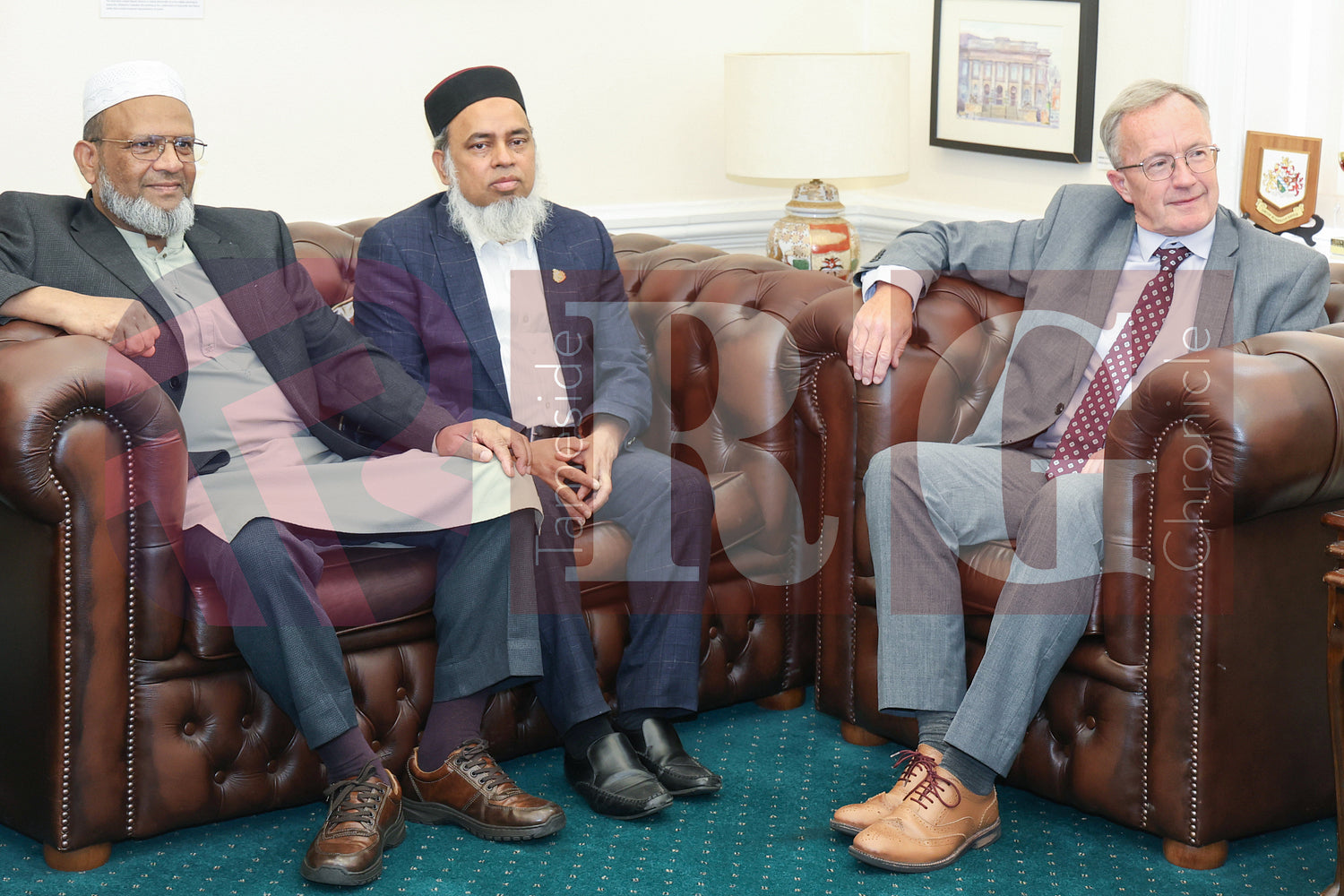 TAMESIDES MBE HARRY CATHERALL ABDUL MOSSOBIR (10).JPG