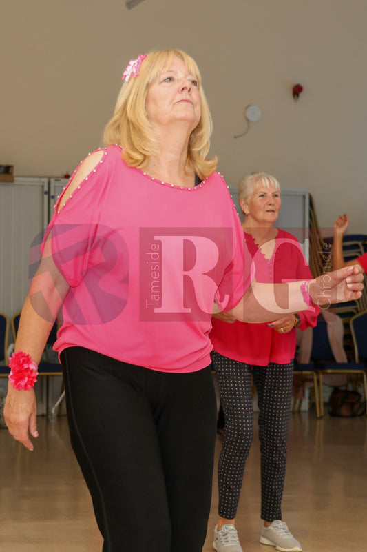 BREAST CANCER  FUNDRAISING GRAFTON CENTRE HYDE (51).JPG