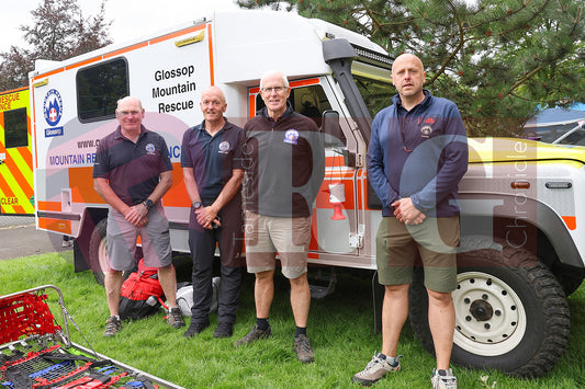 GLOSSOP CAR SHOW (100).JPG