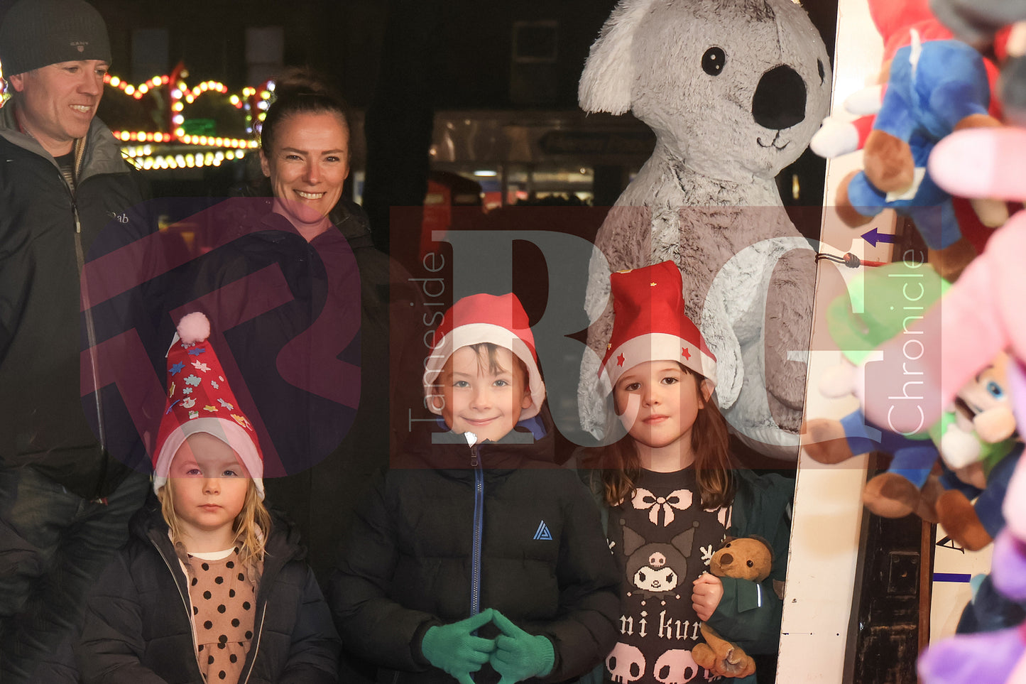 GLOSSOP LIGHTS SWITCH ON 2024 (20).JPG