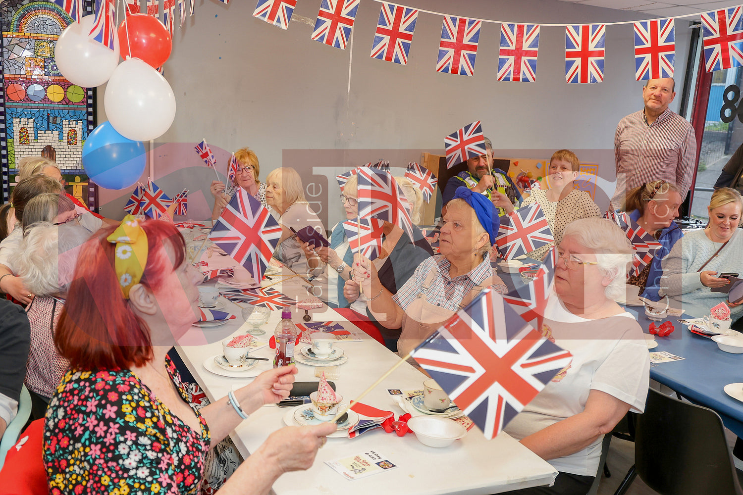 80th VE DAY GAMESLEY  (17).JPG