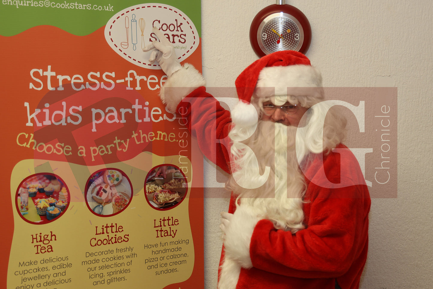 RYECROFT HALL XMAS FAIR (47).JPG