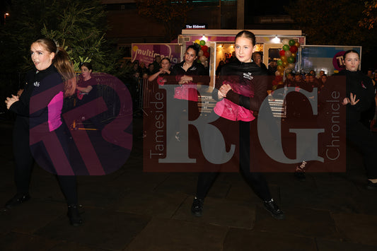 DROYLSDEN LIGHTS SWITCH ON 2024 (40).JPG
