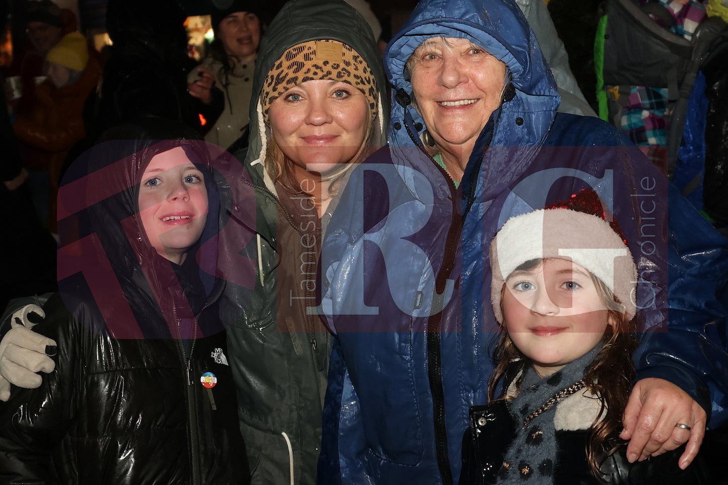 GLOSSOP LIGHTS SWITCH ON 2024 (60).JPG