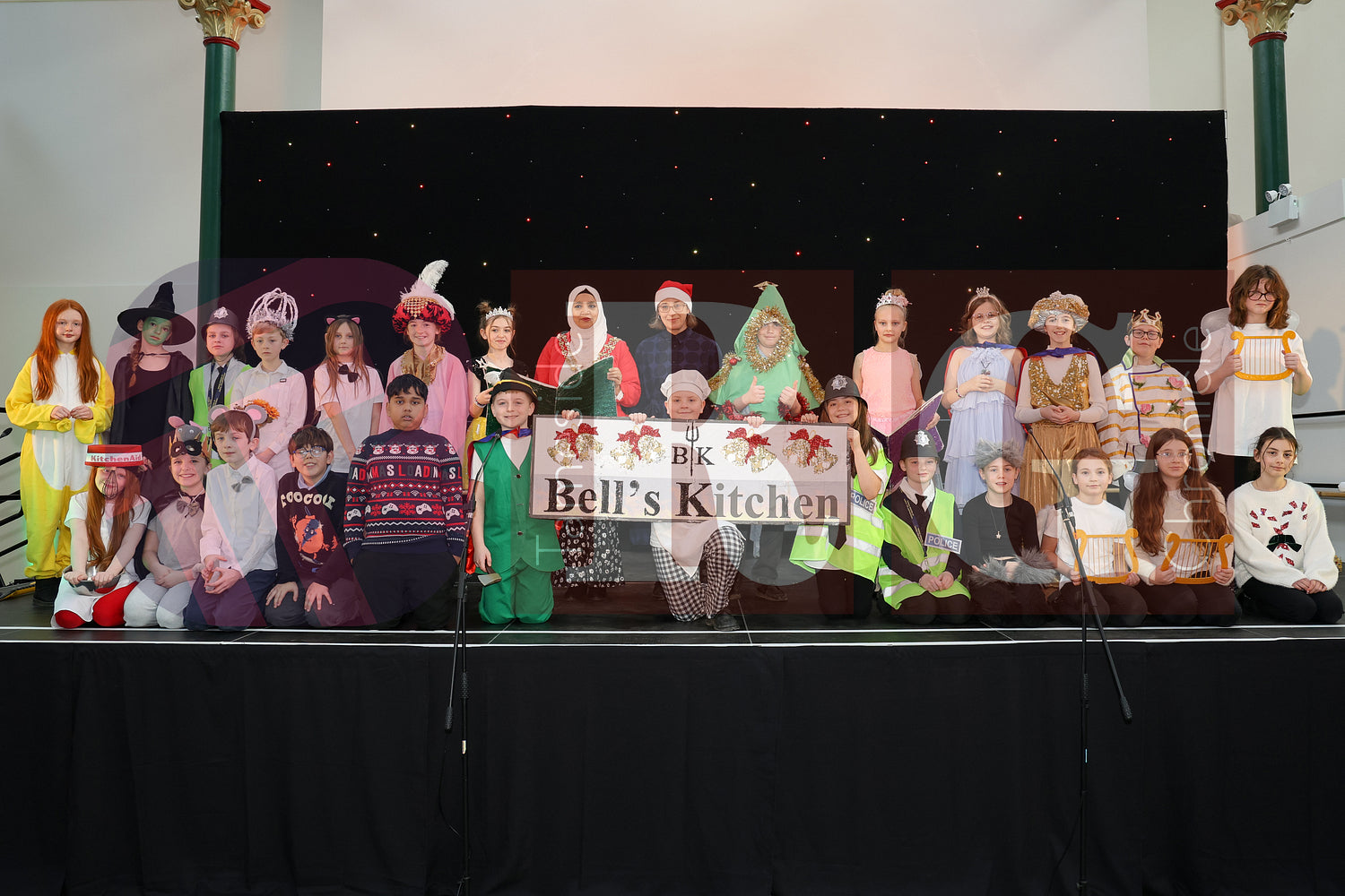 STALYBRIDGE CIVIC HALL SCHOOL PANTOMIME (100).JPG