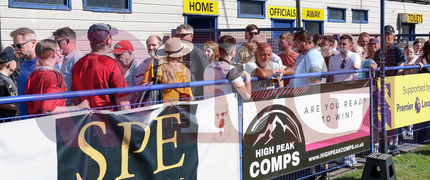 GLOSSOP NORTH EBD V UNITED LEGENDS  (51).JPG