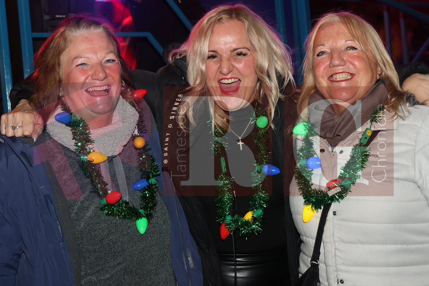 GLOSSOP LIGHTS SWITCH ON 2024 (15).JPG