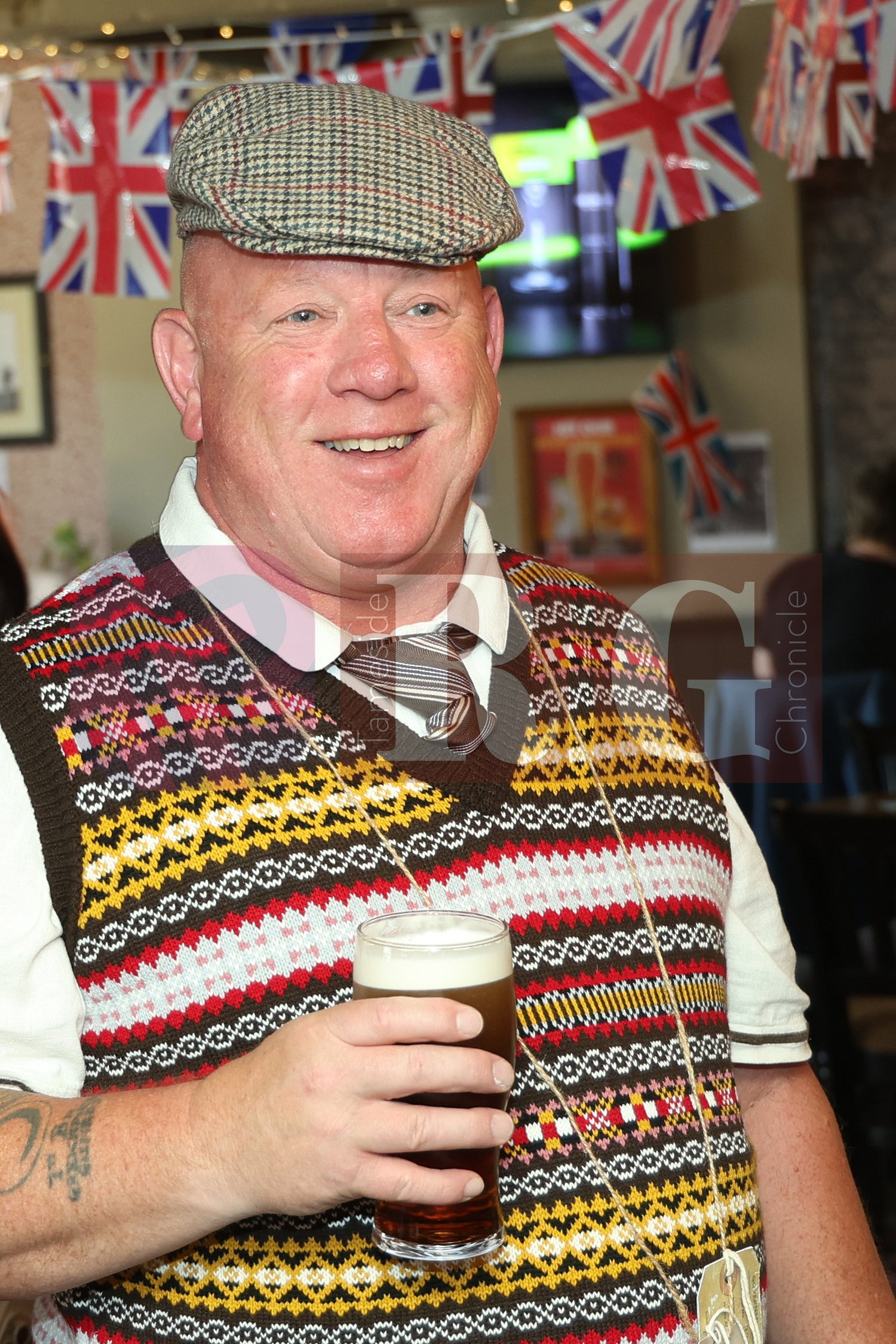 VE DAY OLD PEGS PUB DENTON (10).JPG