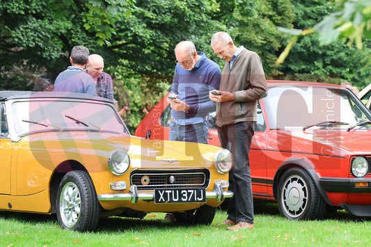 GLOSSOP CAR SHOW (53).JPG