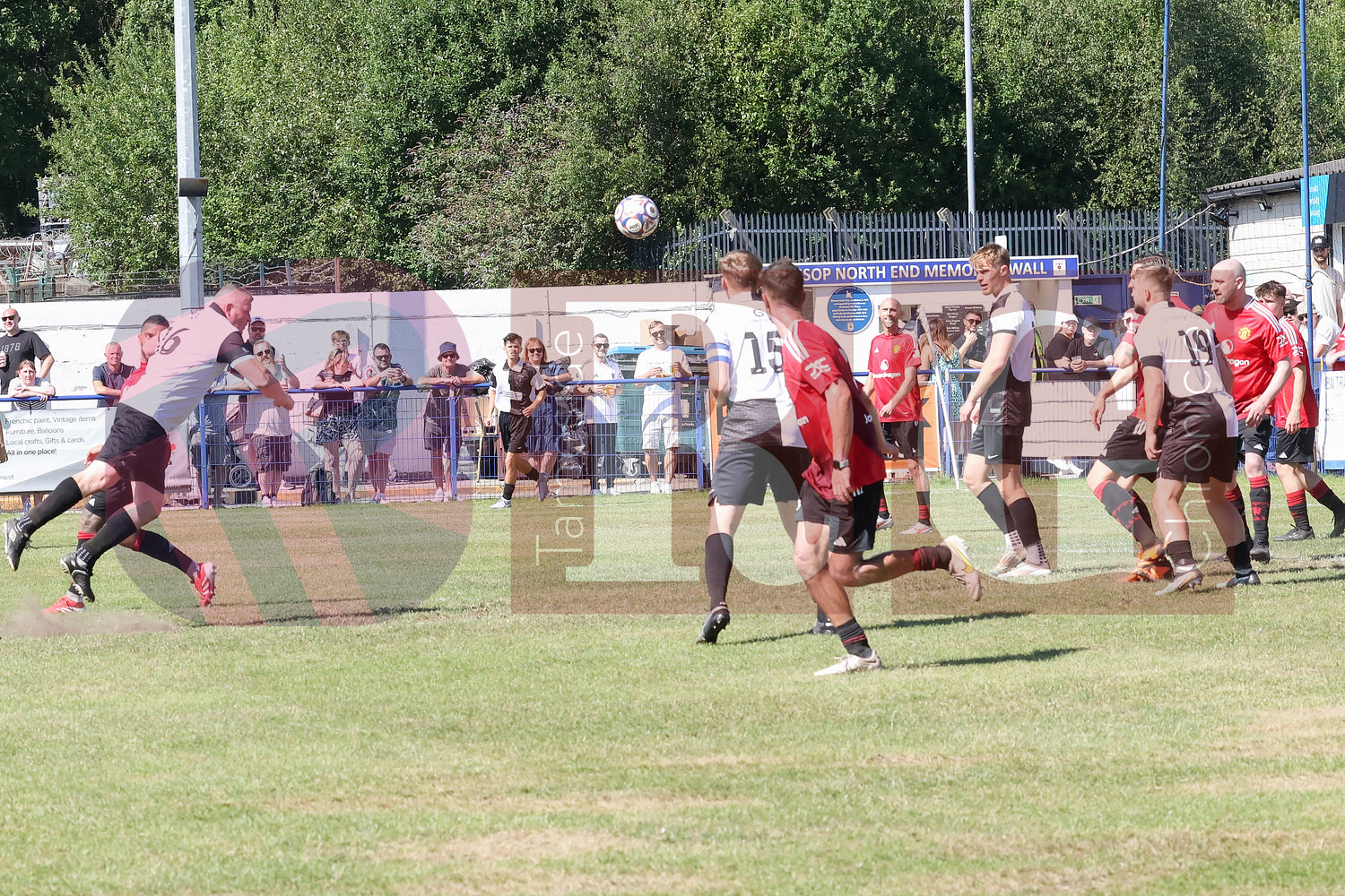 GLOSSOP NORTH EBD V UNITED LEGENDS  (179).jpg