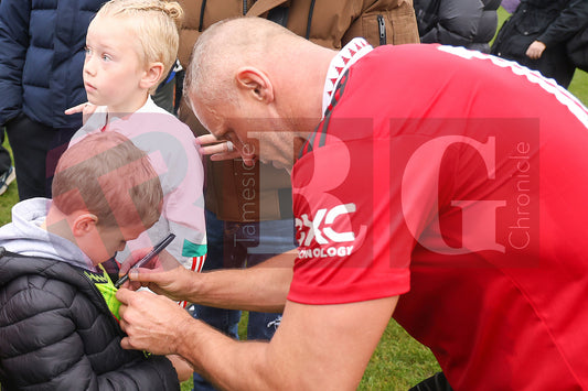 STALYBRIDGE CELTIC LEGENDS V MAN UTD LEGENDS (62).JPG