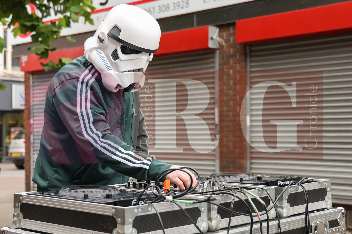 ASHTON STREET LIFE (269).JPG