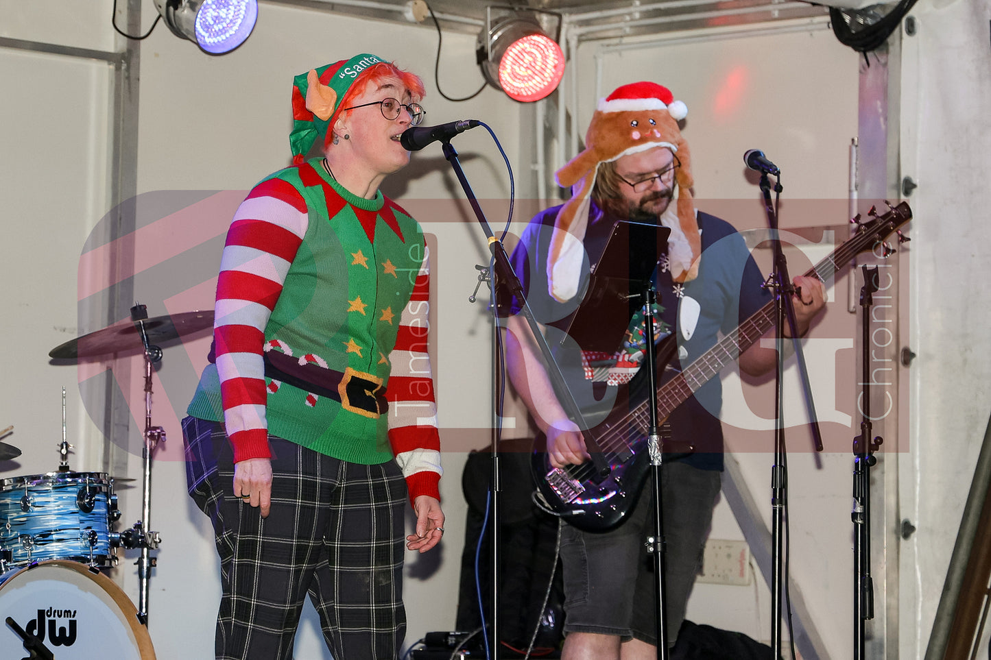 GLOSSOP LIGHT SWITCH ON 2025 (112).JPG